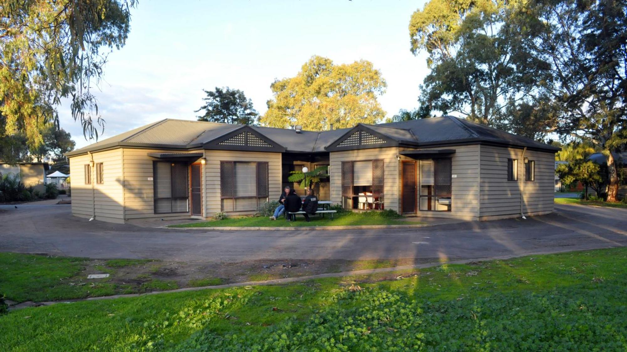 Marion Holiday Park Adelaide Bagian luar foto